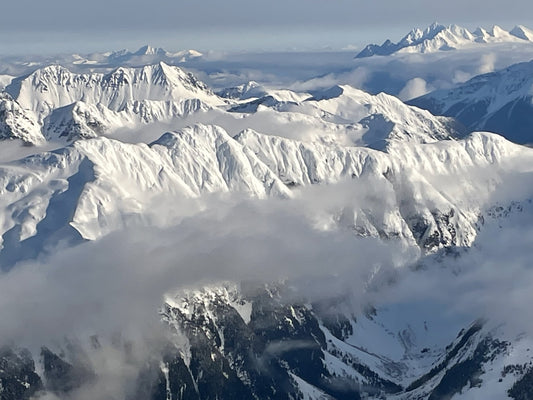 From the Slopes to the Chalet: Spring Skiing Fashion