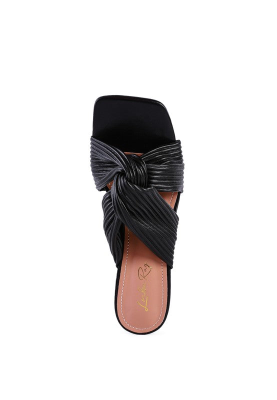 The Fuchsia Sandal