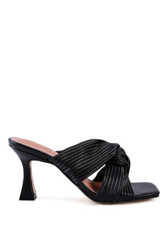 The Fuchsia Sandal