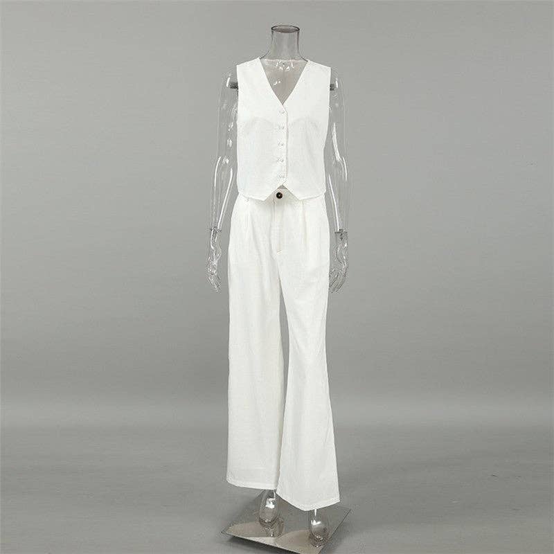 White Linen Blend Sleeveless Blazer And Trousers Set: WHITE / L