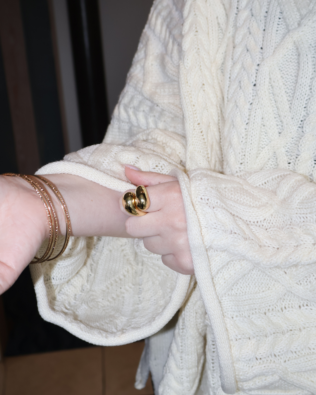 Women’s Cropped Cable Knit Sweater